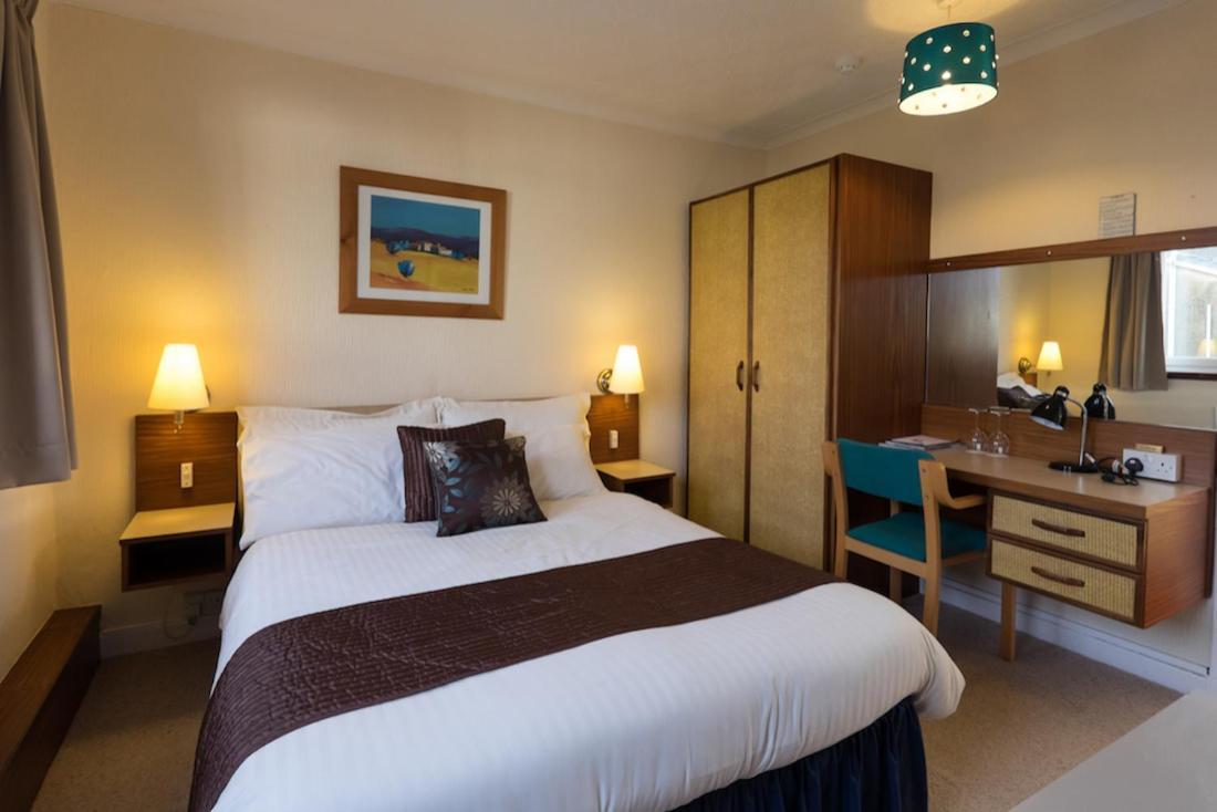 דונון The Cedars Guest House מראה חיצוני תמונה